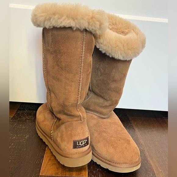 Shoes - UGG original winter boots